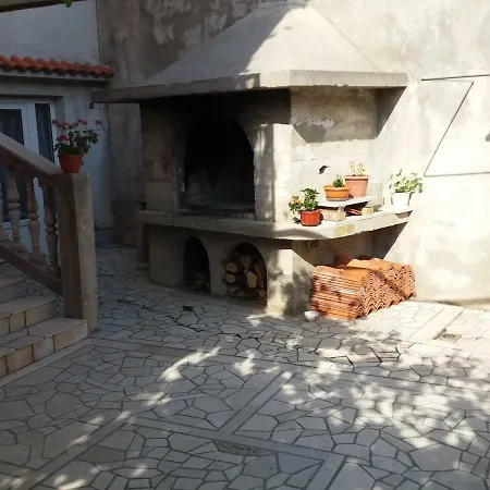 Tuzlak Apartment Povile