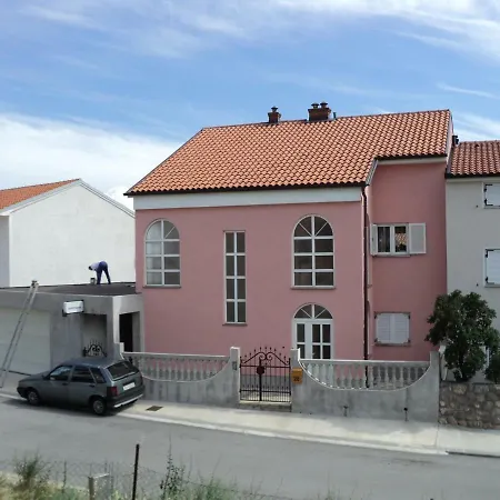Apartment Tuzlak *